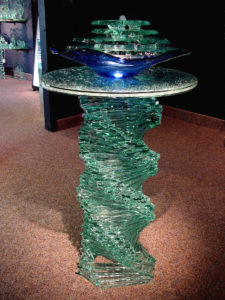 Swirl Base-Crackle Top-Glass Fountain